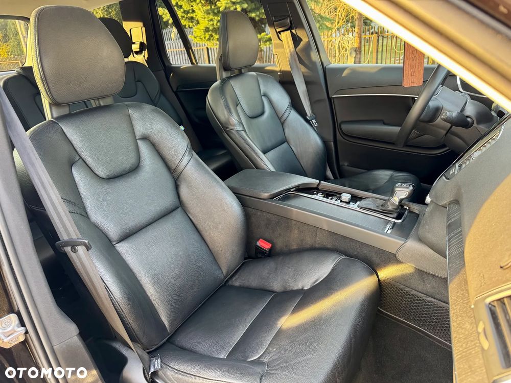 Volvo XC 90 T6 AWD Geartronic Inscription - 12