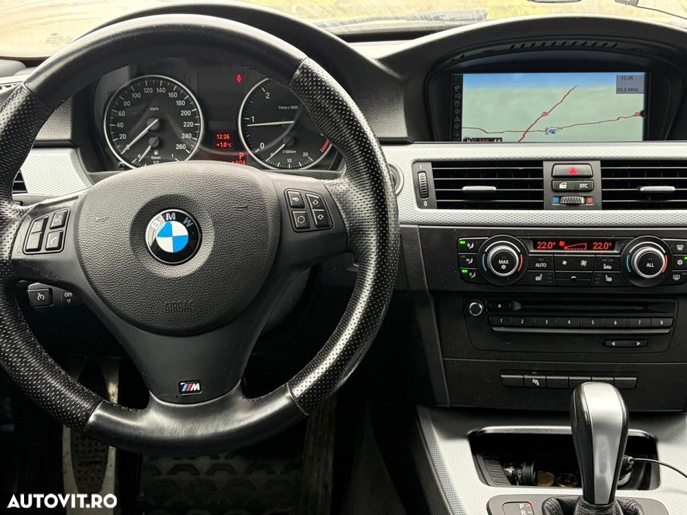 BMW Seria 3 320d DPF Aut. Edition Sport - 3