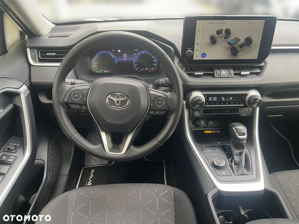 Toyota RAV4 - 9