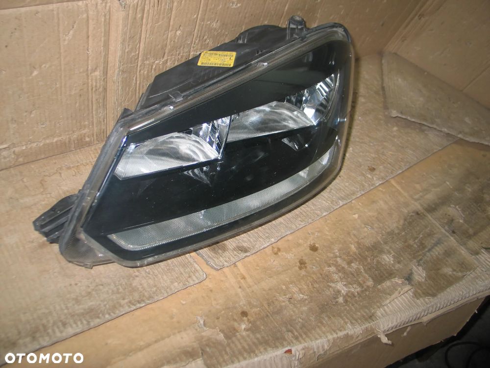 lampa przod skoda yeti lift 12-17r. 5L1941015D zwykla oryginal europa - 4