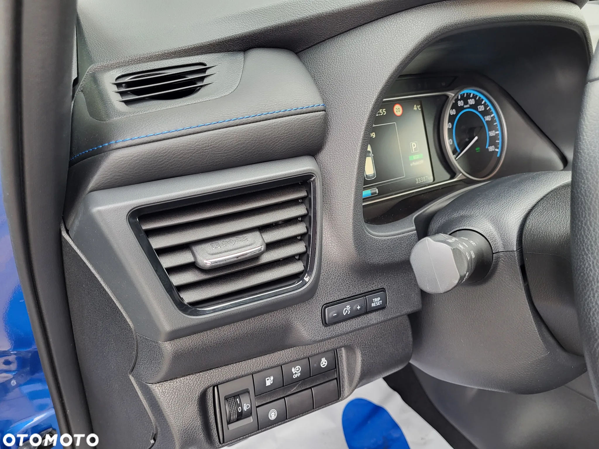 Nissan Leaf 40kWh N-Connecta - 7
