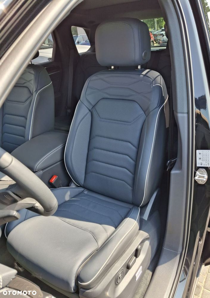 Volkswagen Touareg - 13