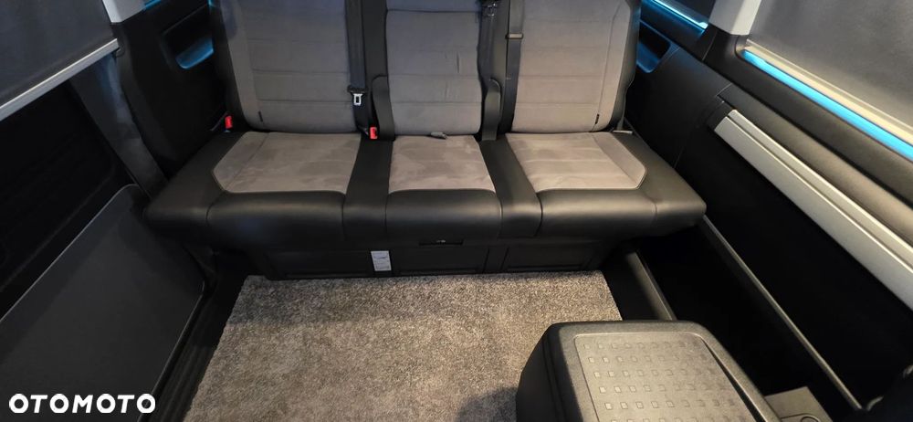 Volkswagen California - 24