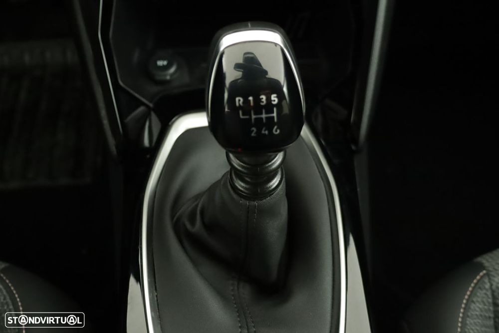 Peugeot 208 1.2 PureTech Allure - 13