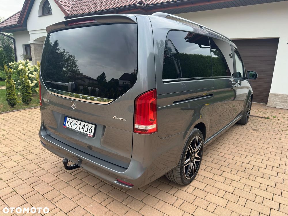Mercedes-Benz Klasa V 300 d 4-Matic Exclusive 9G-Tronic (d³ugi) - 11
