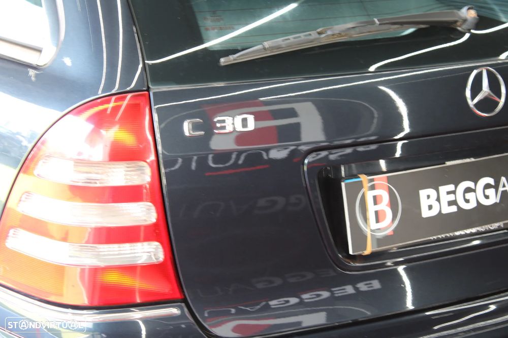 Mercedes-Benz C 30 AMG T CDI - 8