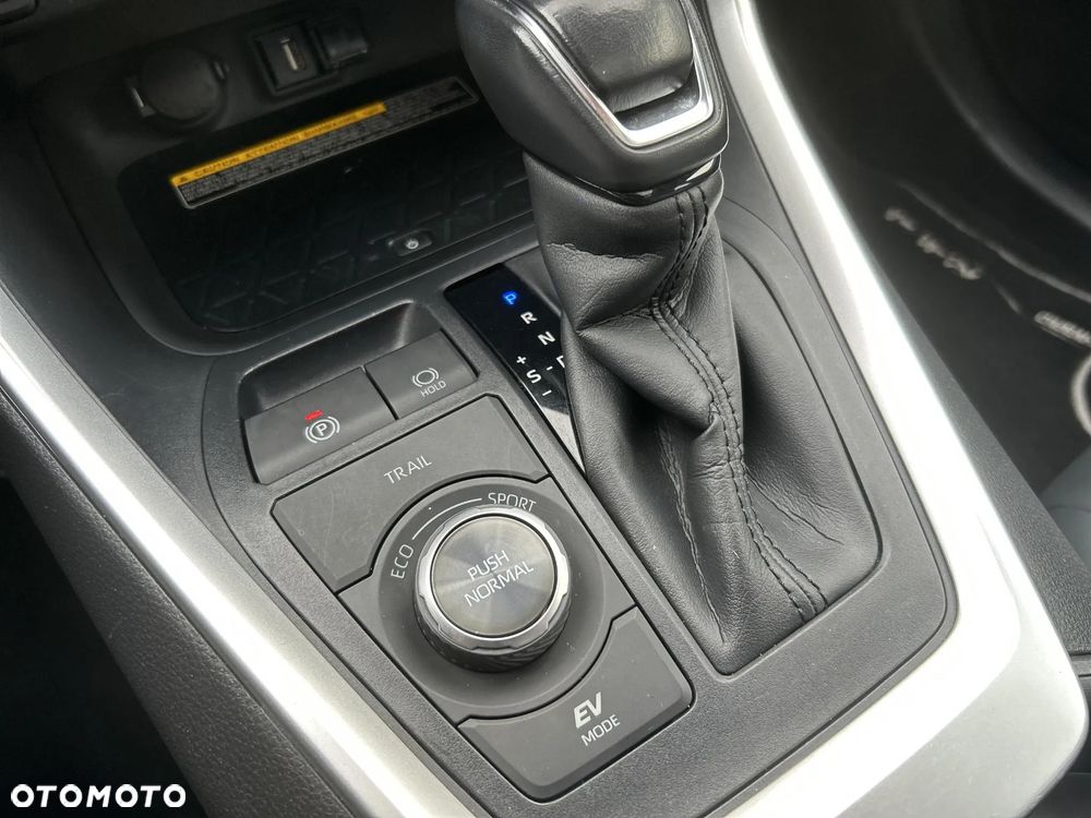 Toyota RAV4 2.5 Hybrid Selection 4x4 - 26