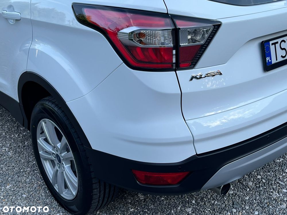 Ford Kuga 1.5 TDCi 2x4 Business Edition - 21