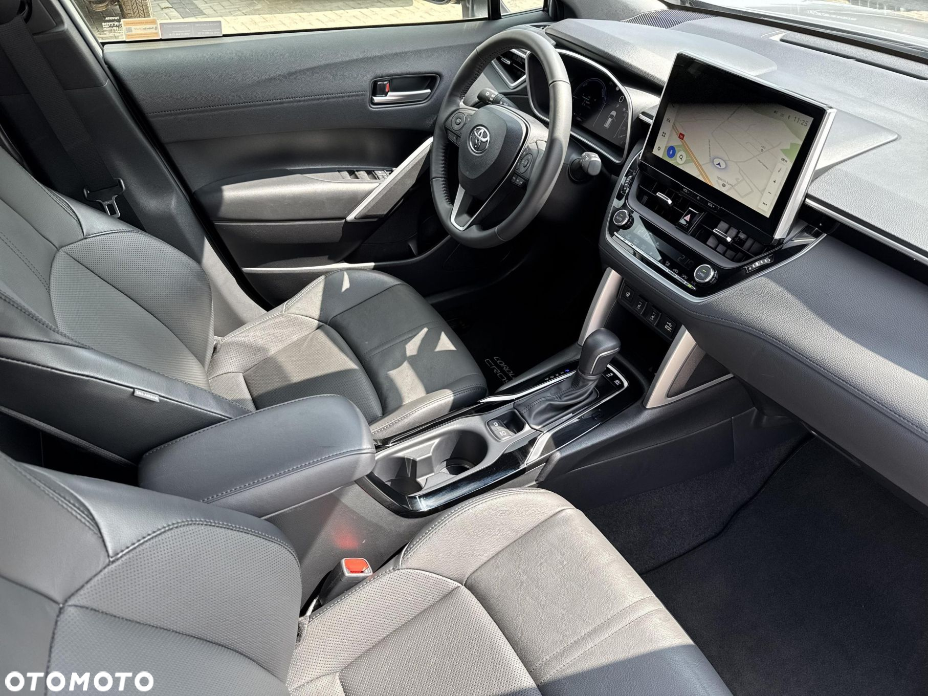 Toyota Corolla Cross 2.0 Hybrid Premiere Edition AWD - 11
