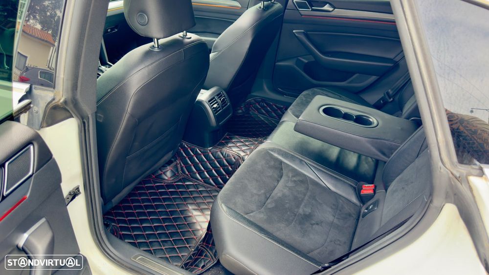 VW Arteon 2.0 TDI R-Line DSG 4Motion - 10