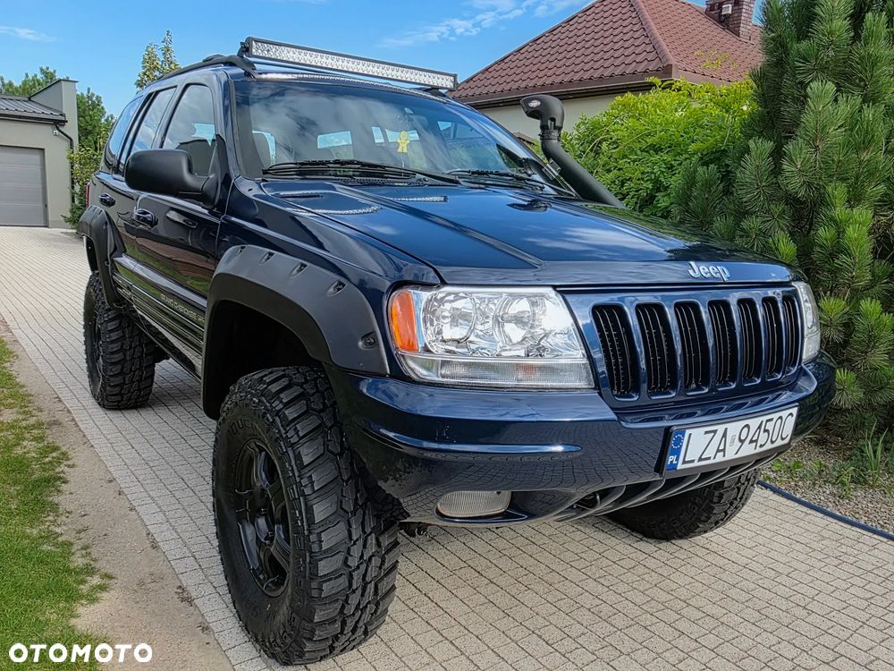 Jeep Grand Cherokee - 34