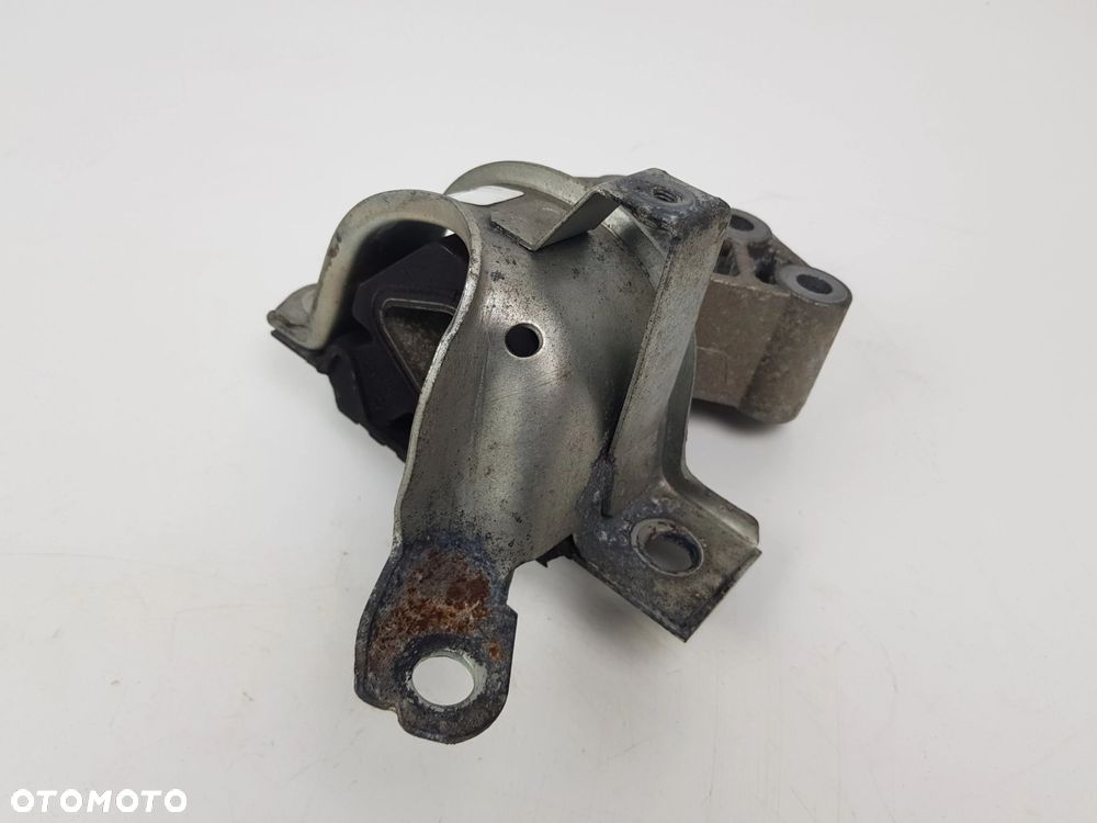 Łapa Wspornik Mocowanie Poduszka silnika Fiat 500 Abarth 1.4 T-Jet 5189136000 5189136 - 2