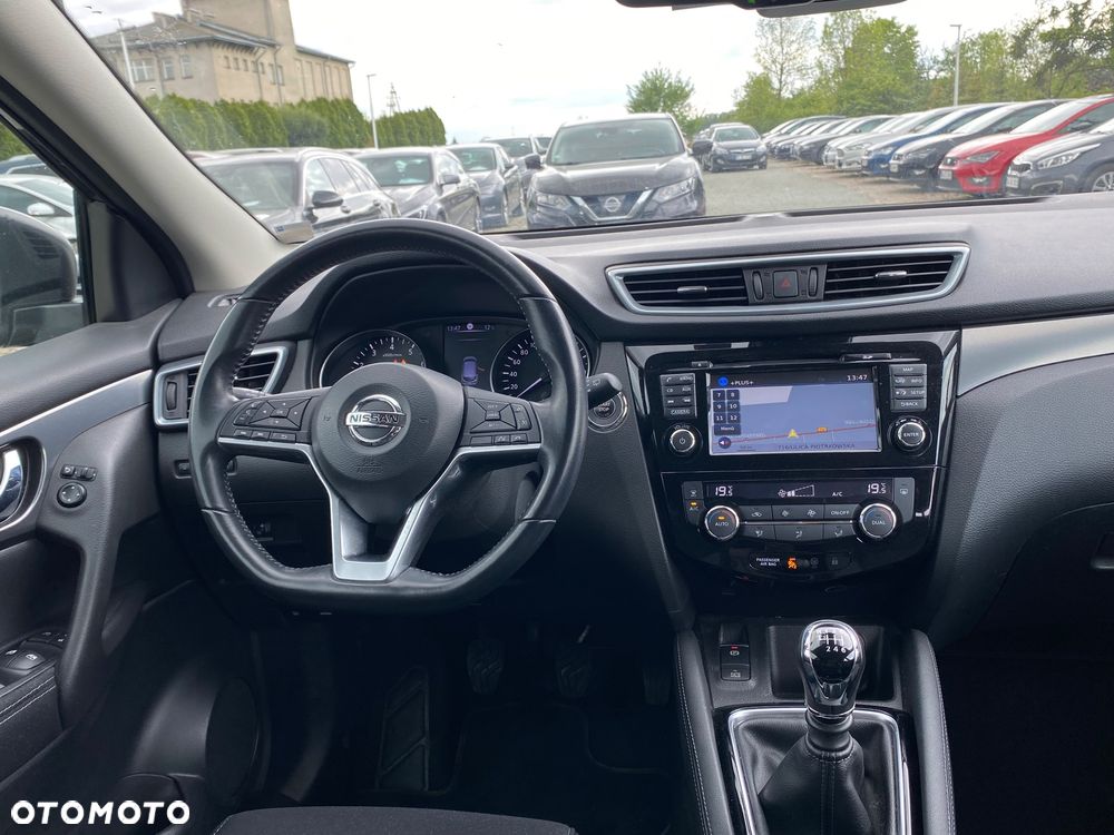 Nissan Qashqai 1.6 DIG-T N-Connecta - 30