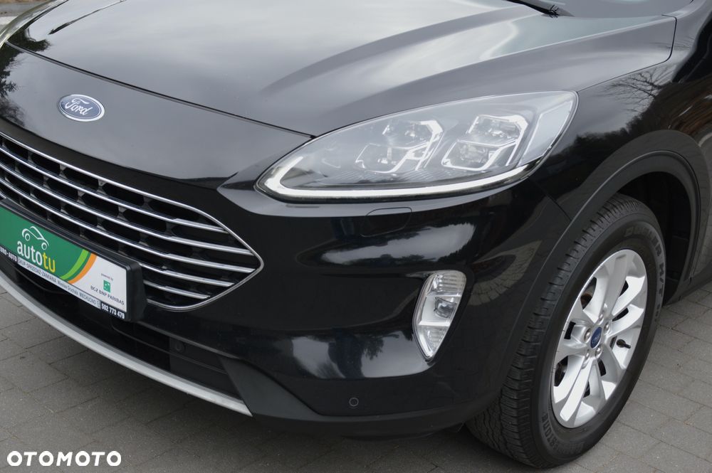 Ford Kuga 2.0 EcoBlue 4x4 TITANIUM - 39