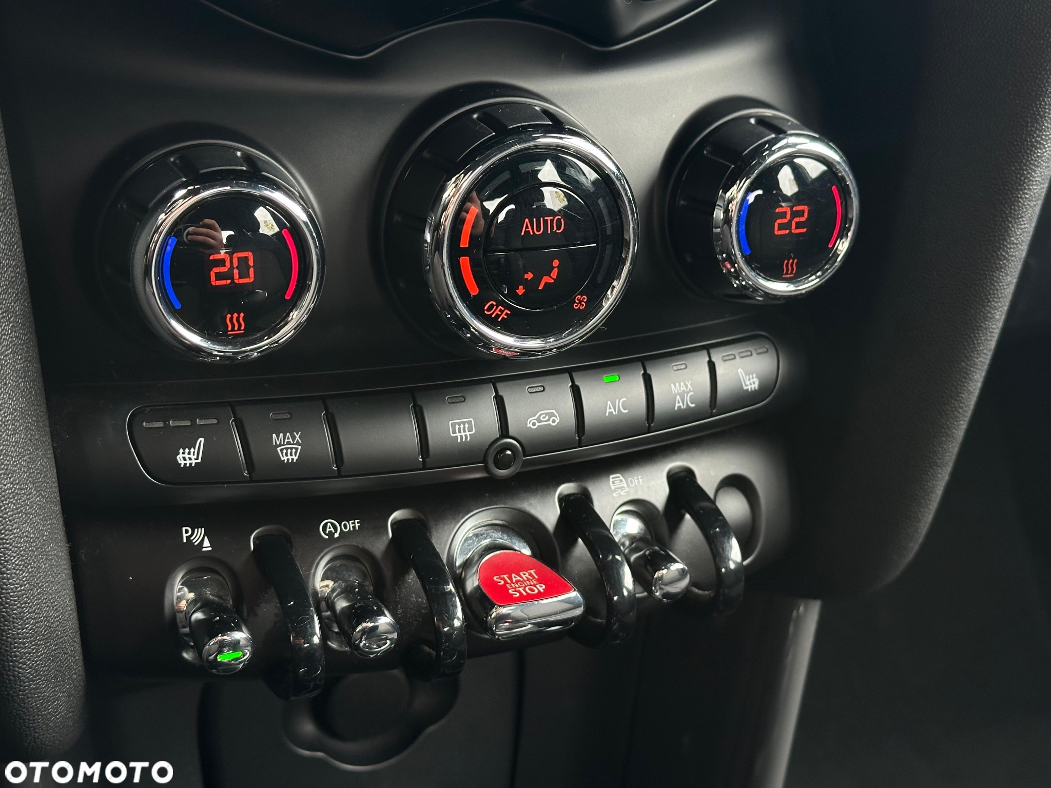 MINI Cooper Standard - 15