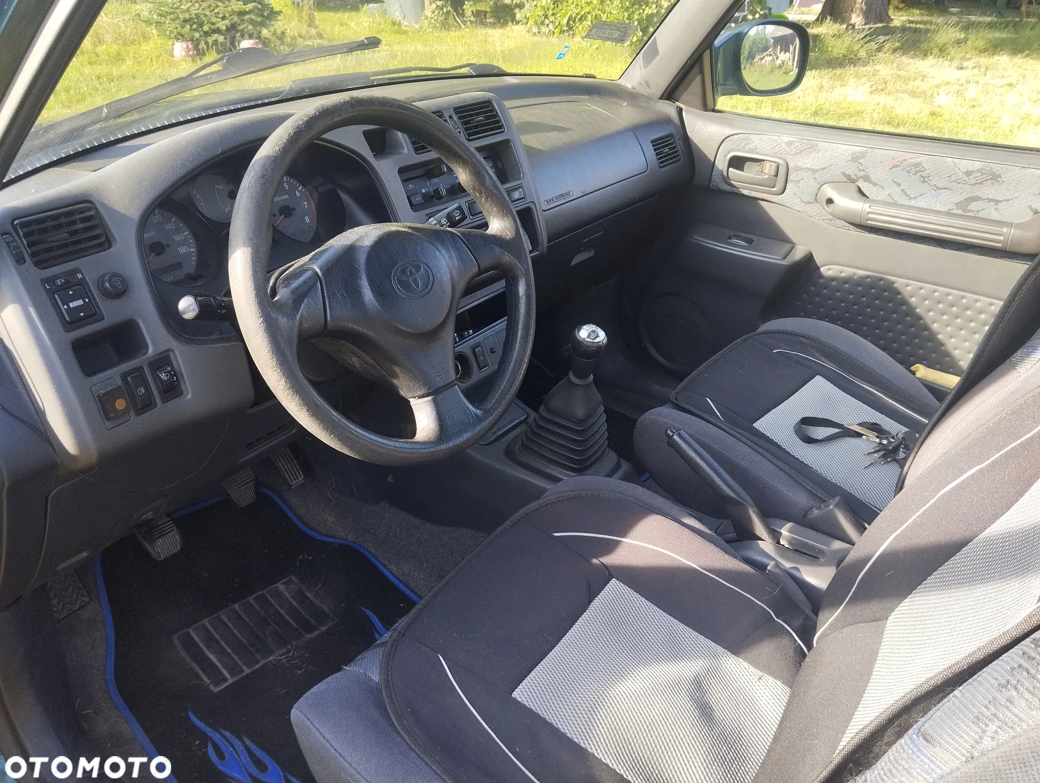 Toyota RAV4 2.0 - 4