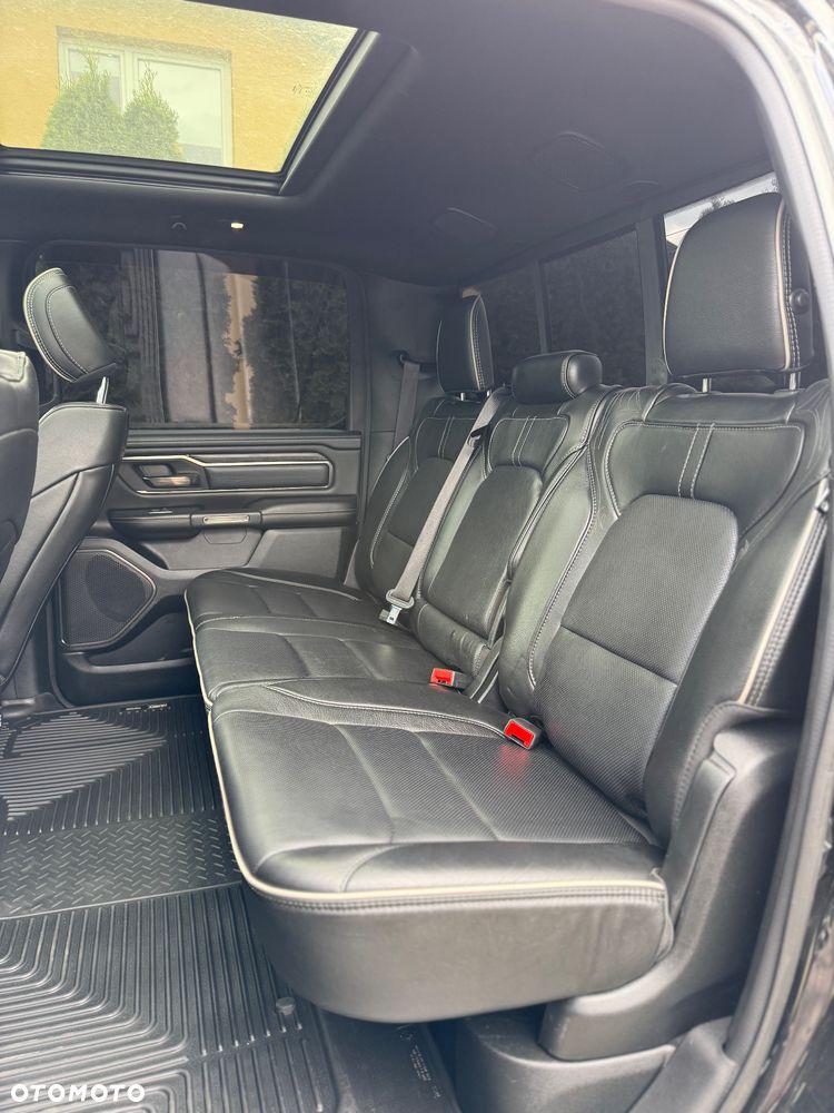 RAM 1500 Crew Cab Laramie - 30
