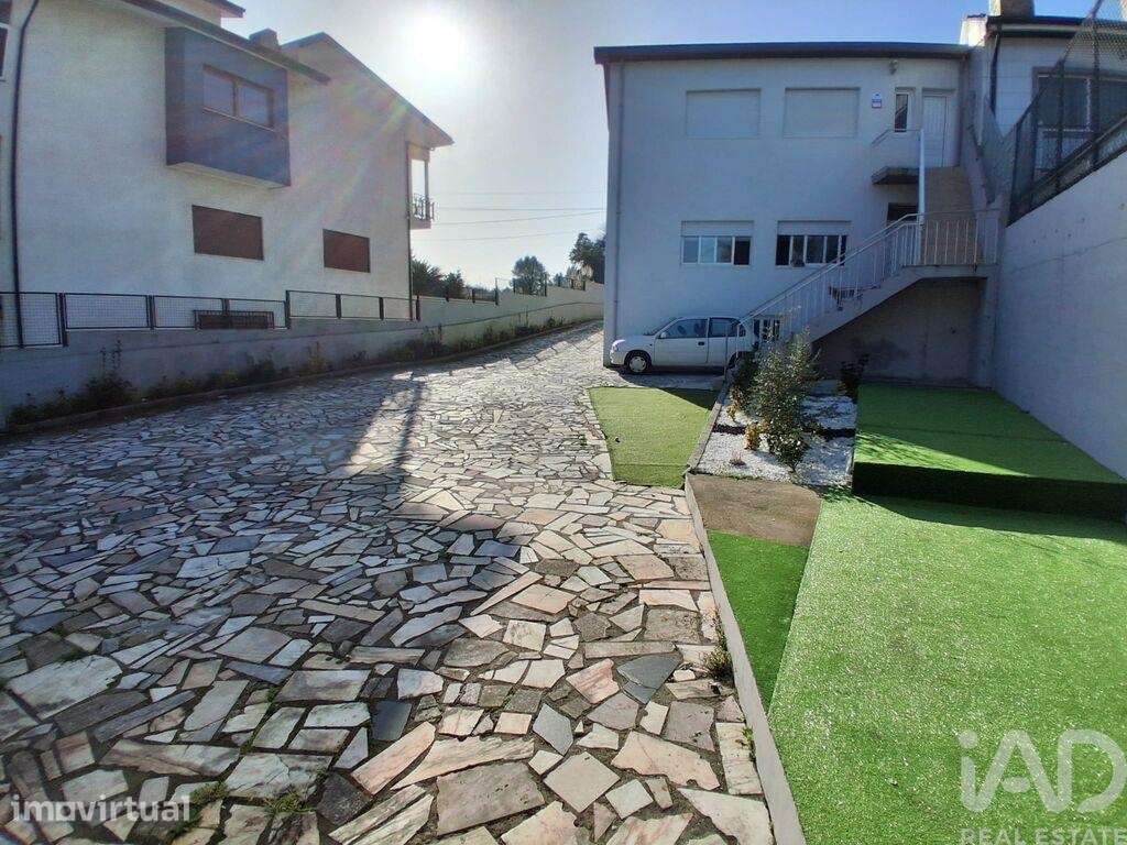Apartamento T3 em Gondomar, Valbom e Jovim de 100 m2 - Grande imagem: 2/28
