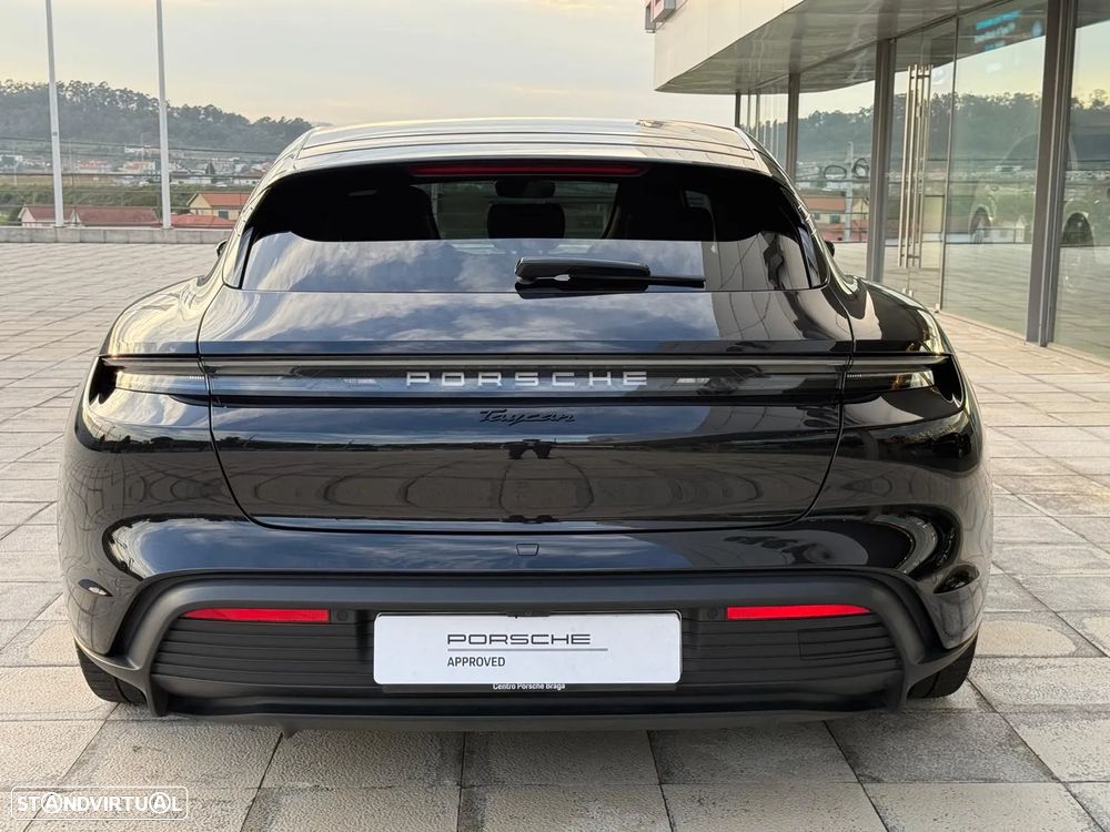 Porsche Taycan Sport Turismo Standard - 6