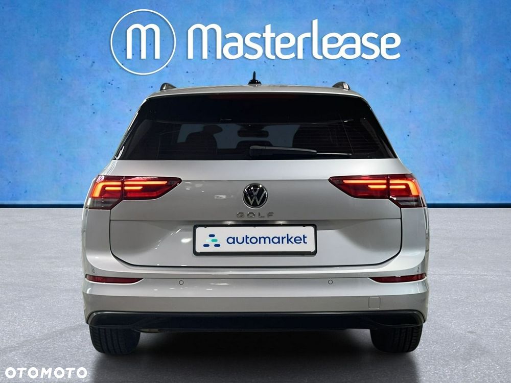 Volkswagen Golf - 6