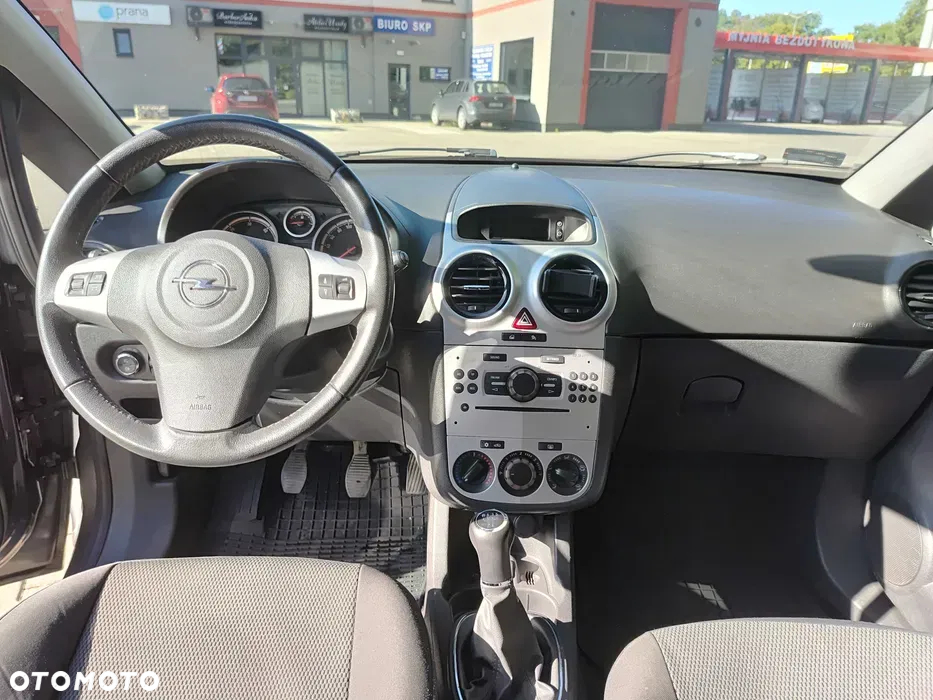 Opel Corsa - 7