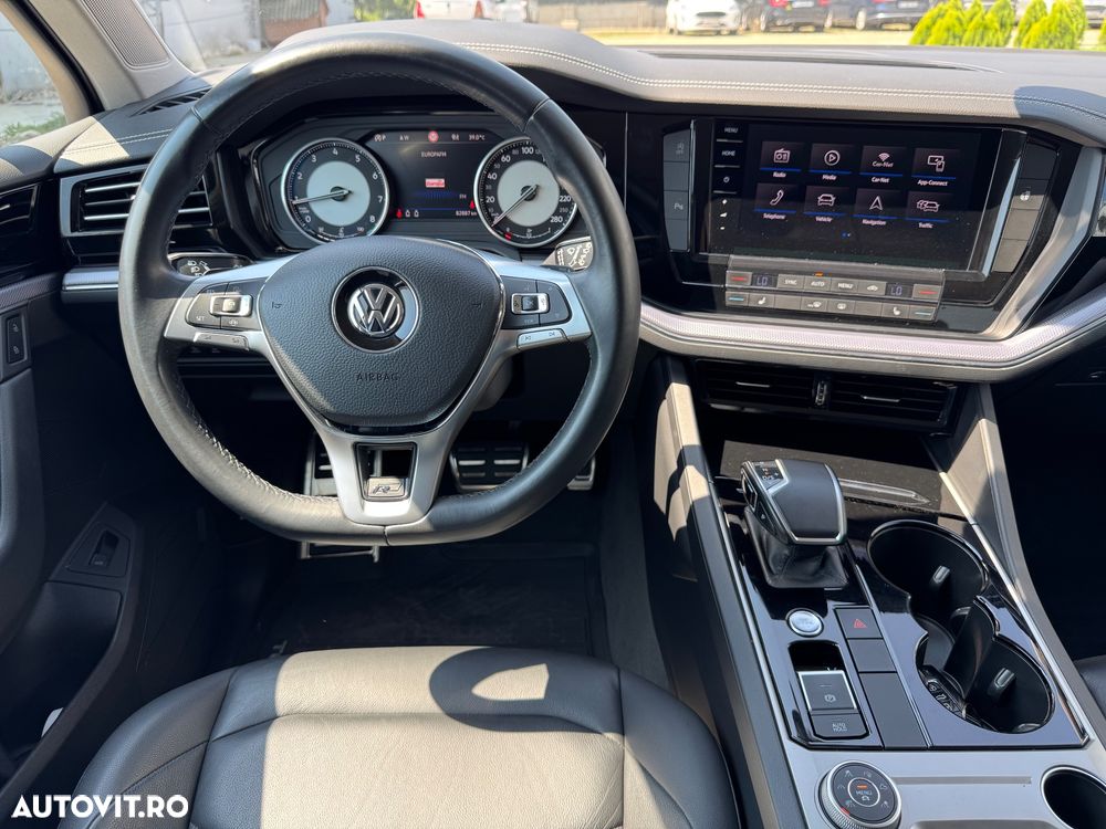 Volkswagen Touareg V6 TSI R-Style - 8