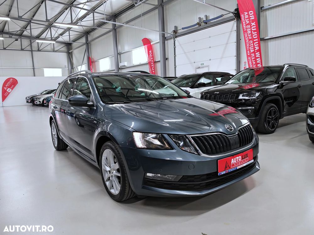 Skoda Octavia 2.0 TDI DSG Clever - 3