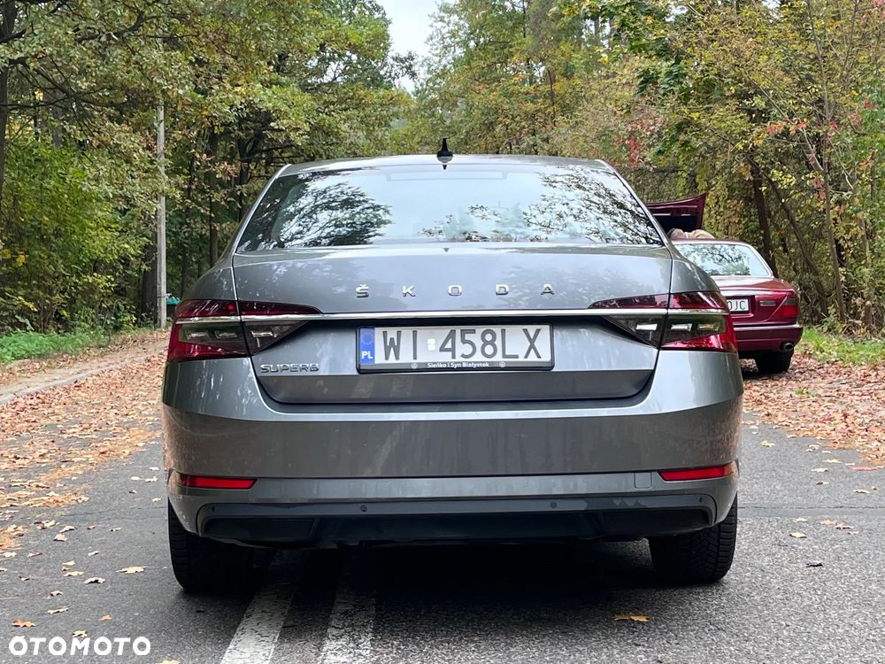 Skoda Superb 2022 photo 4