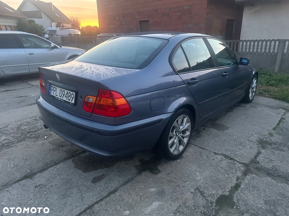 BMW Seria 3 316i - 3