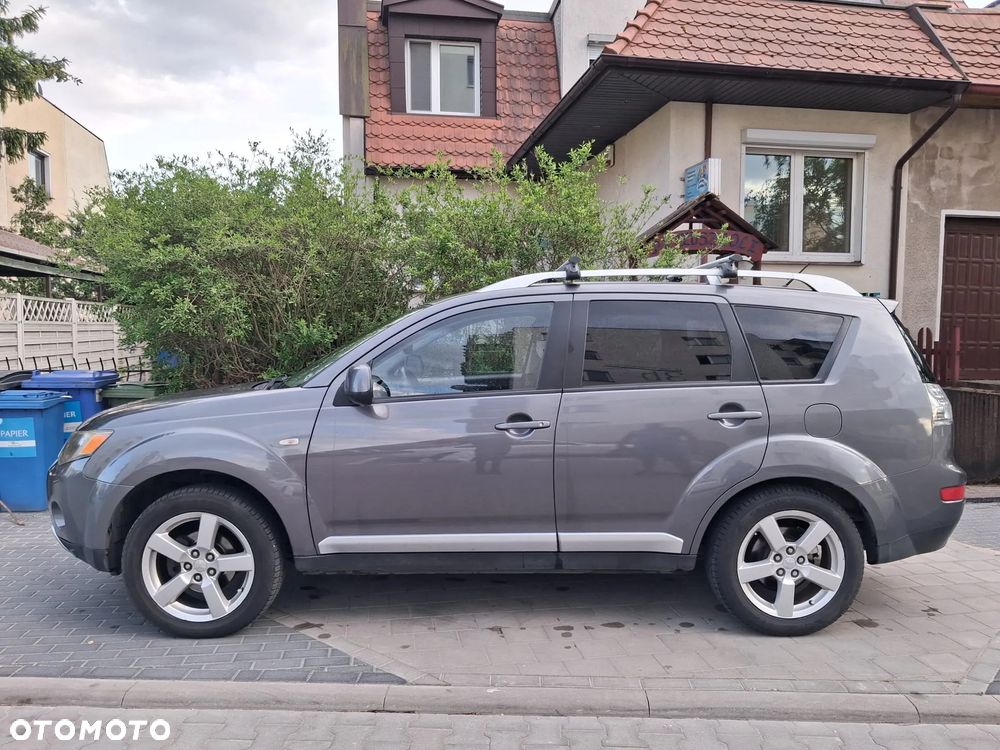 Mitsubishi Outlander 2.0 DID Intense - 6