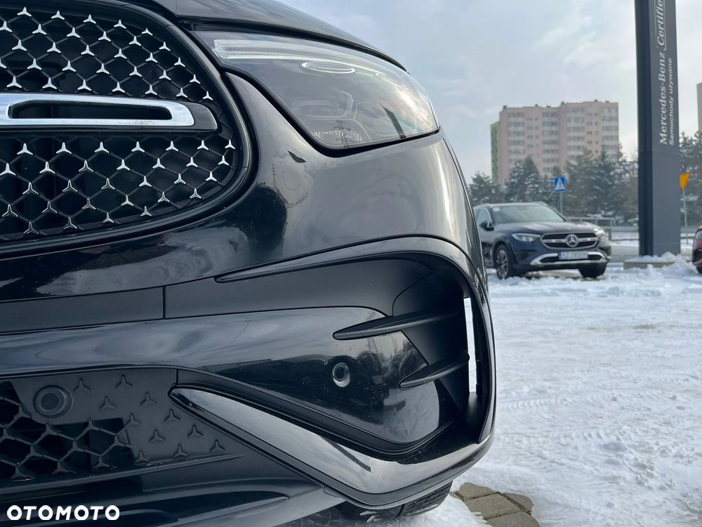 Mercedes-Benz GLC 300 e PHEV 4-Matic AMG Line - 31