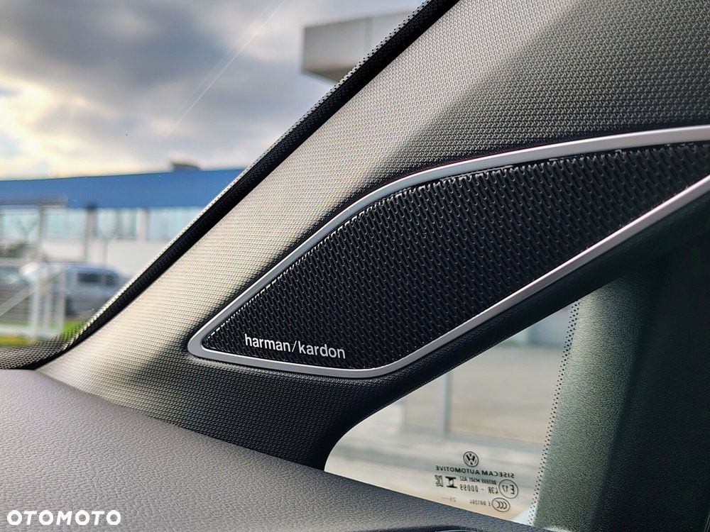 Volkswagen Golf - 27