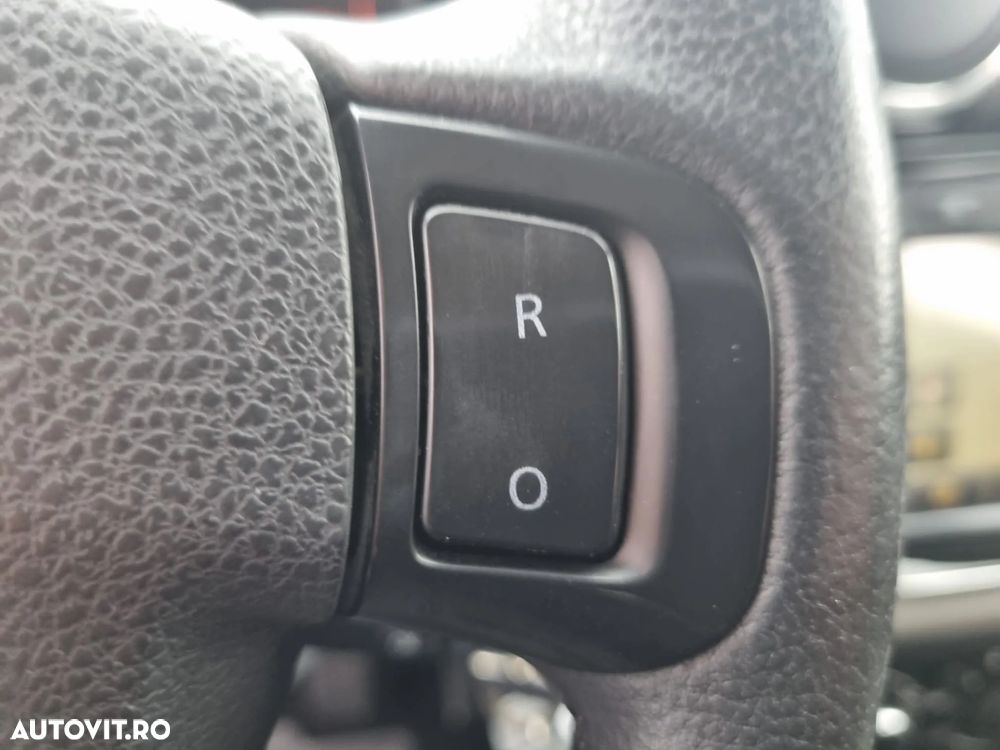 Dacia Lodgy dCi 110 Prestige - 19