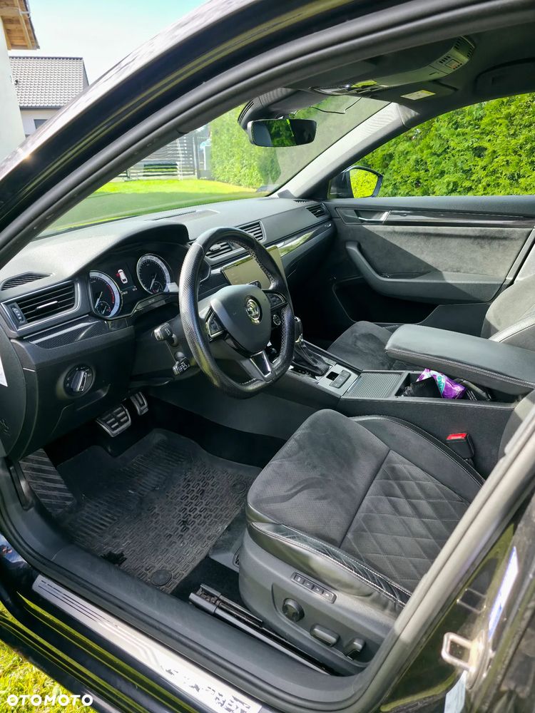 Skoda Superb 2017 photo 5