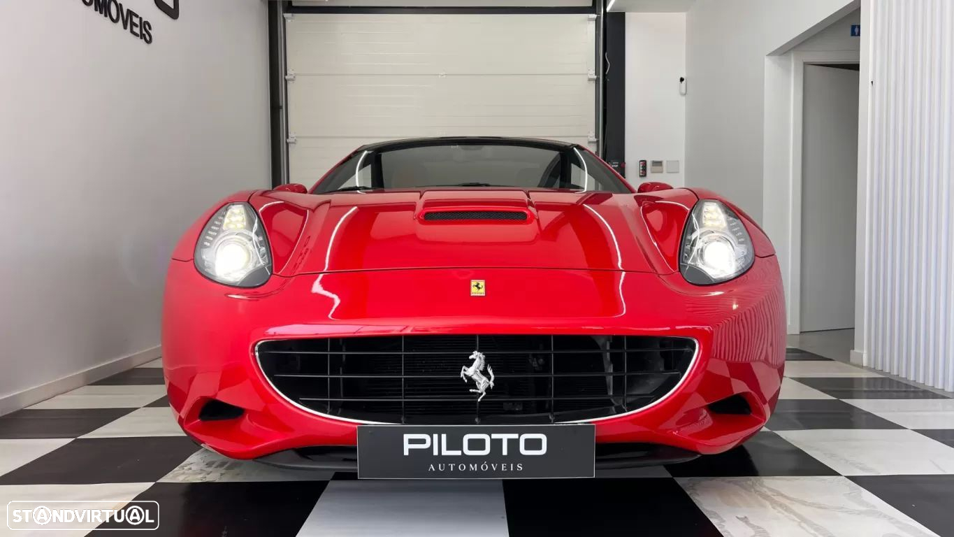 Ferrari California - 4