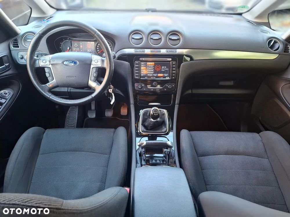 Ford Galaxy 2.0 TDCi Platinium X (Titanium) - 13