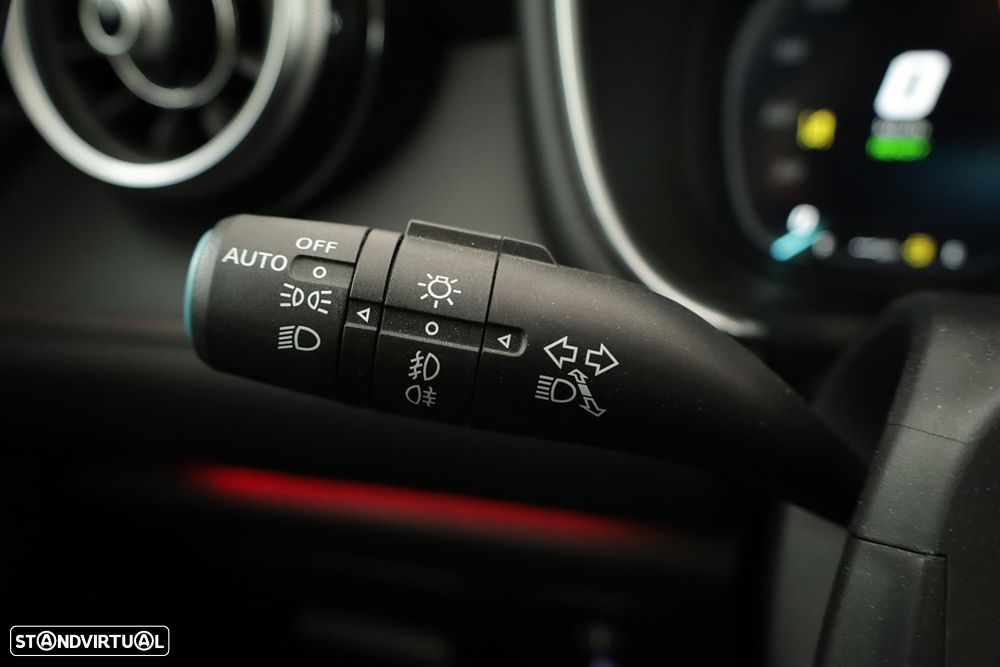 MG EHS 1.5 T-GDI Plug-in Hybrid Luxury - 18