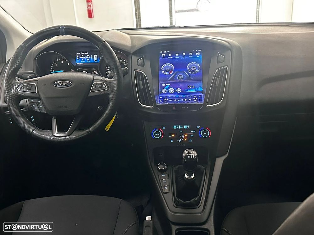 Ford Focus SW 1.5 TDCi Titanium - 2