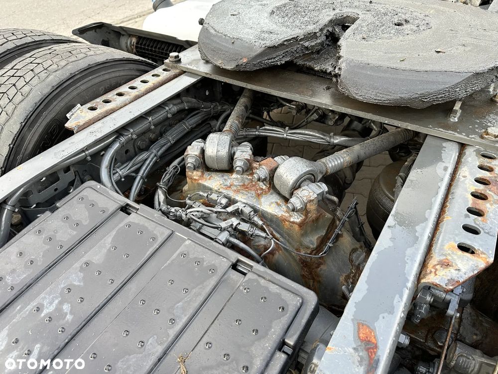 Mercedes-Benz ACTROS MP4 1842 - 21