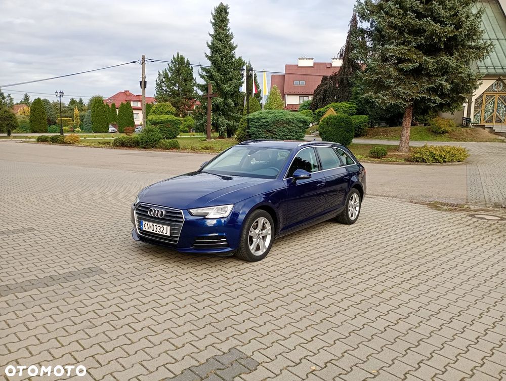 Audi A4 Limousine 2.0 TDI S tronic - 1