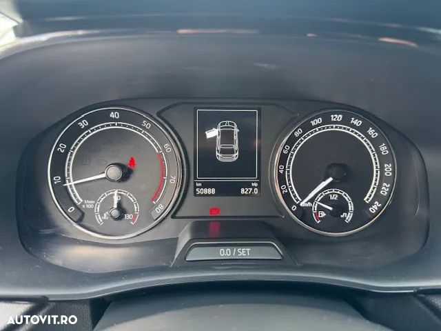 Skoda Fabia 1.0 MPI 80 CP Ambition - 11