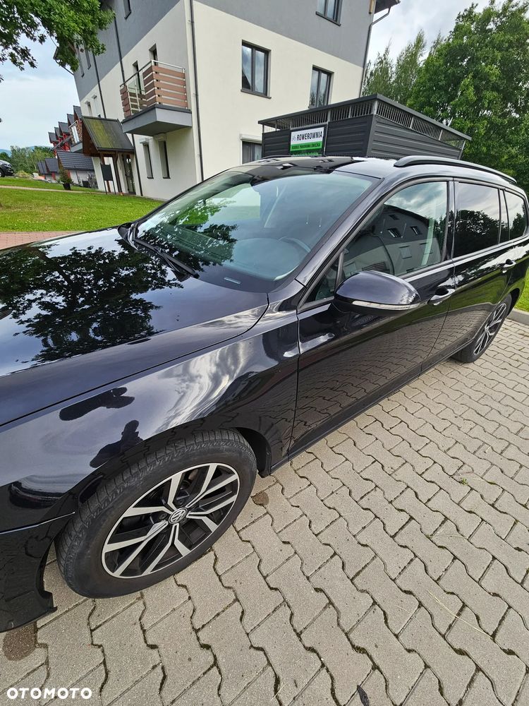 Volkswagen Passat 2.0 TDI (BlueMotion Technology) DSG Trendline - 4