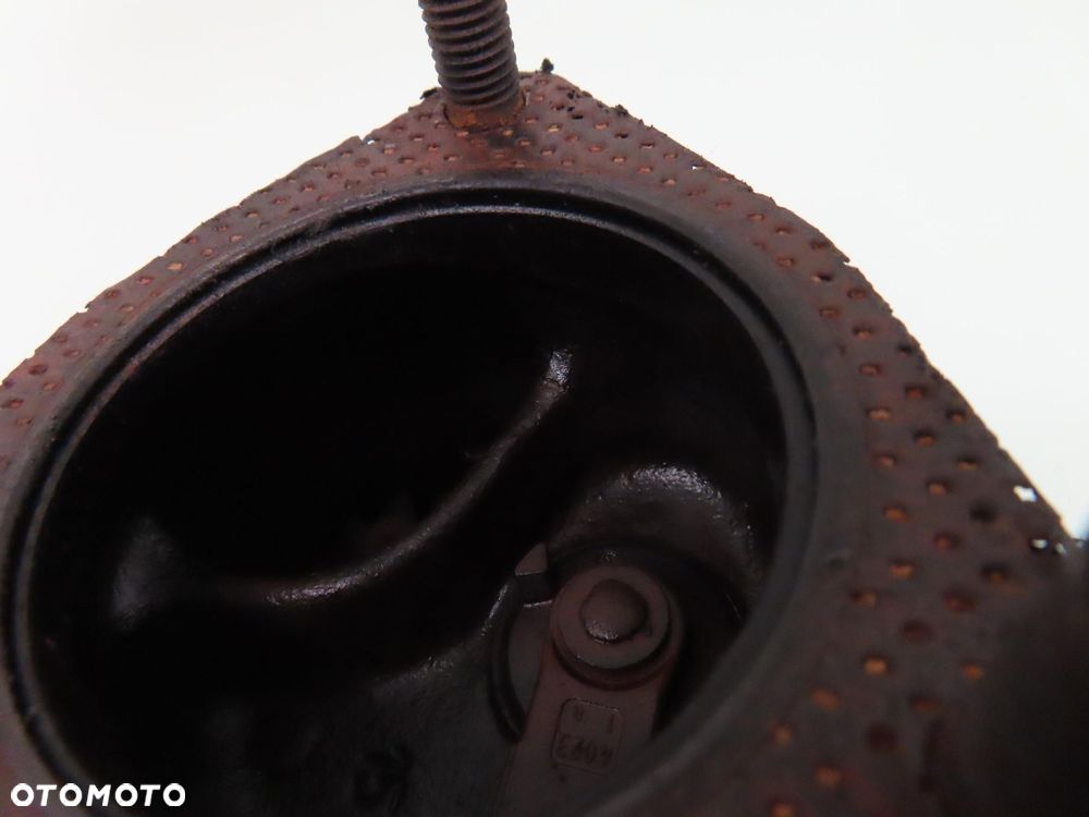 TURBOSPRĘŻARKA AUDI A6 C5 1.8 T 058145703N - 2