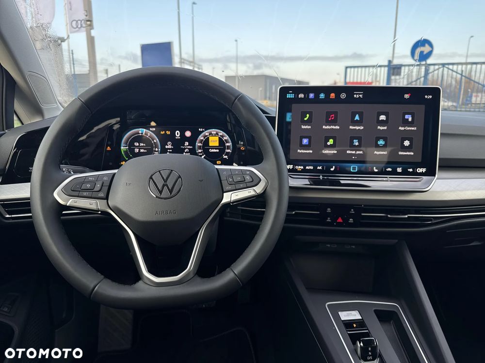 Volkswagen Golf 1.5 TSI EHybrid PHEV 150kW Life Plus DSG - 18