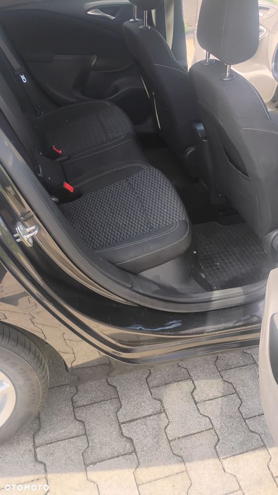 Opel Astra 1.6 CDTI Sport - 21