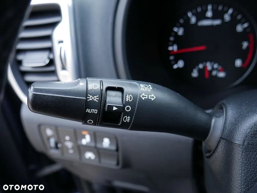 Kia Sportage 1.6 GDI 2WD Dream-Team Edition - 31