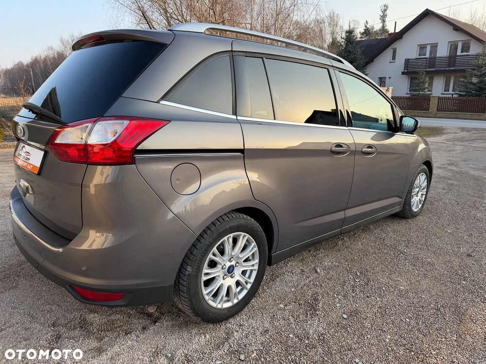 Ford Grand C-MAX - 15