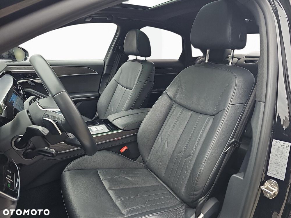 Audi A8 - 12