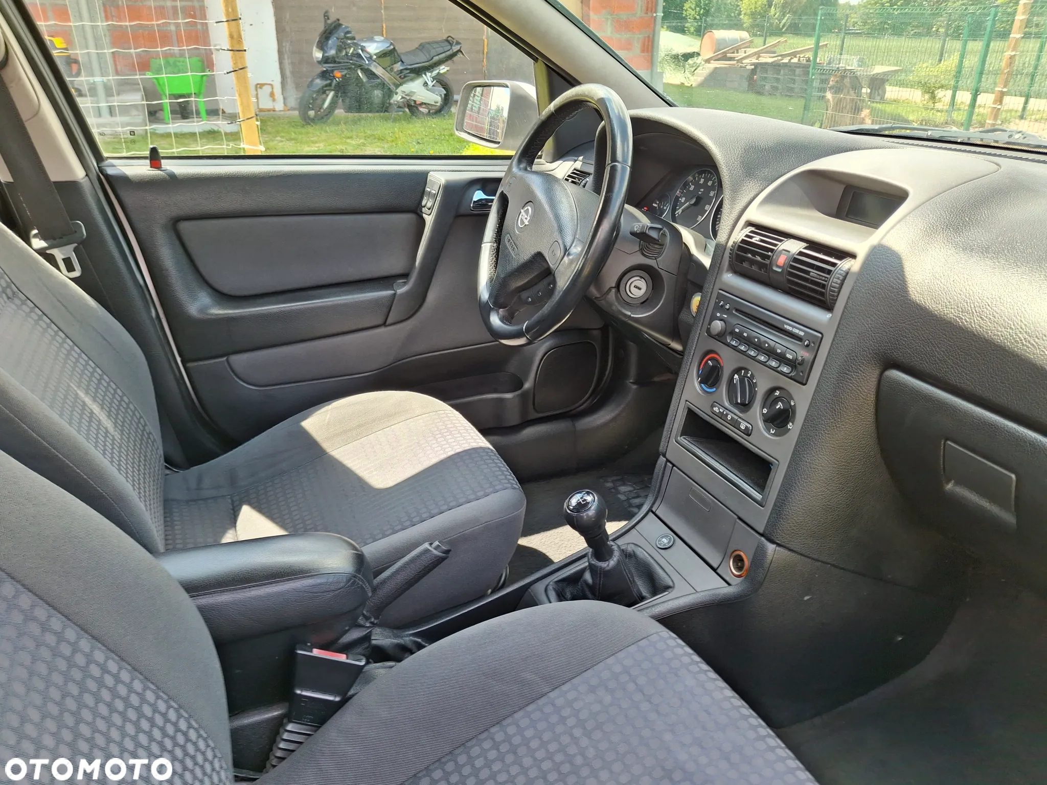 Opel Astra II 1.6 NJoy - 19