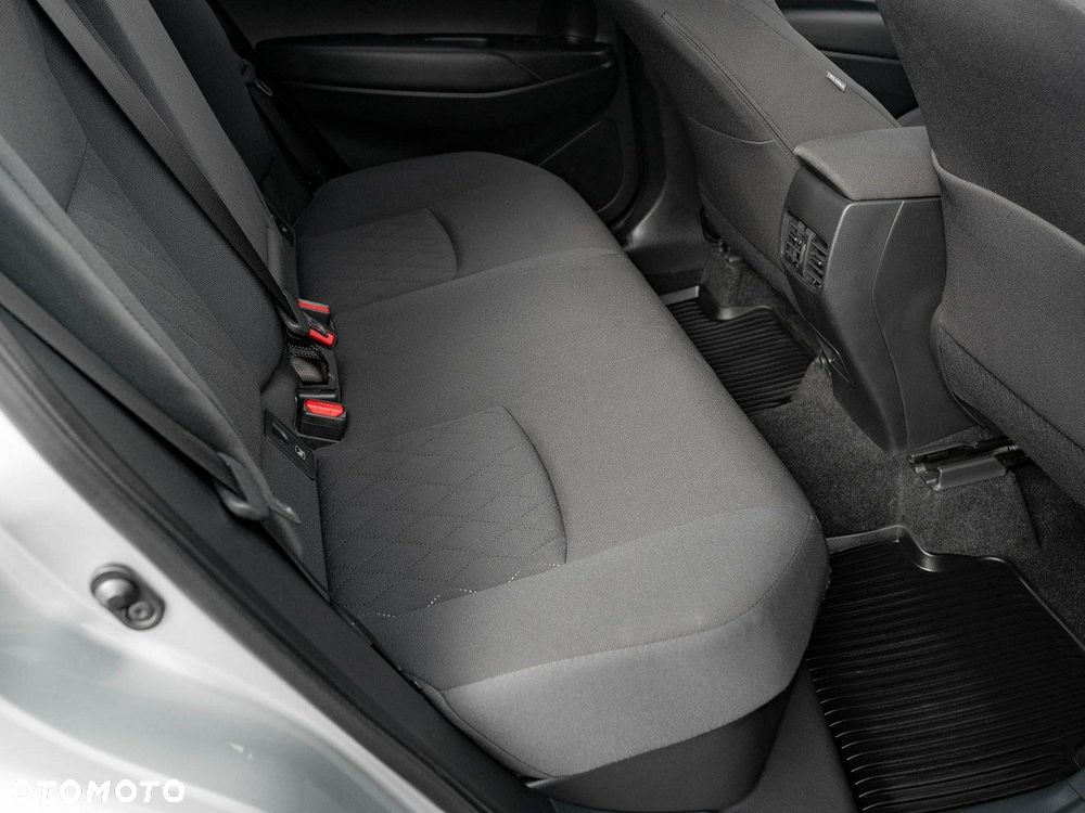 Toyota Corolla Cross - 29